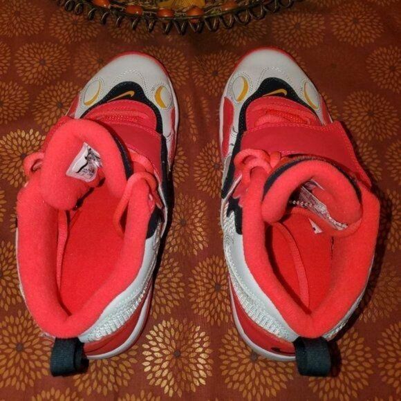 Nike Womens Sneakers Orange 6.5 Air Max Speed Turf High Tops - Picture 4 of 10